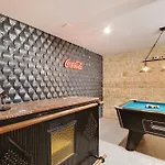 Charming - Ac - 2br-6p - Near Bastille